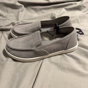 Time and Tru women’s slip on shoes